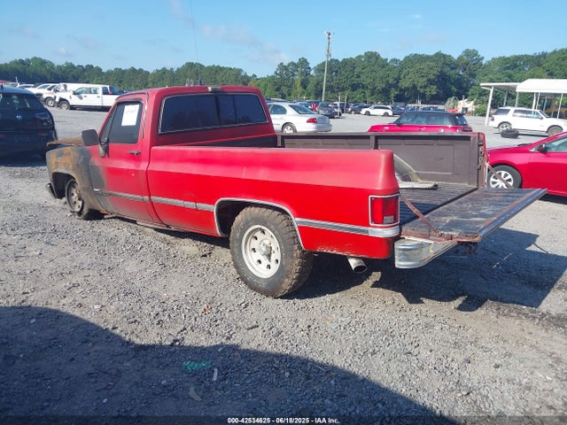 1986 GMC C1500 1GTDC14H2GF730238 Photo 2
