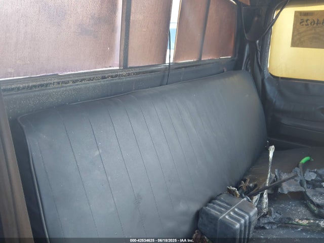 1986 GMC C1500 1GTDC14H2GF730238 Photo 7