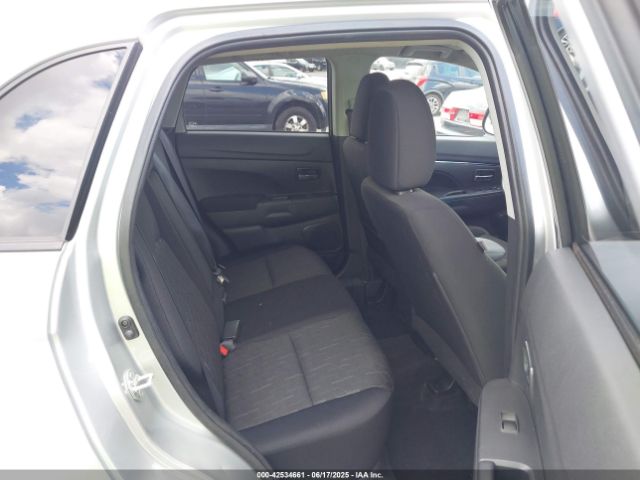 2022 MITSUBISHI OUTLANDER SPORT JA4APUAU4NU022330 Photo 7