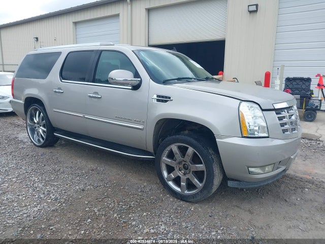 2008 CADILLAC ESCALADE ESV 1GYFK66808R144573 Photo 0