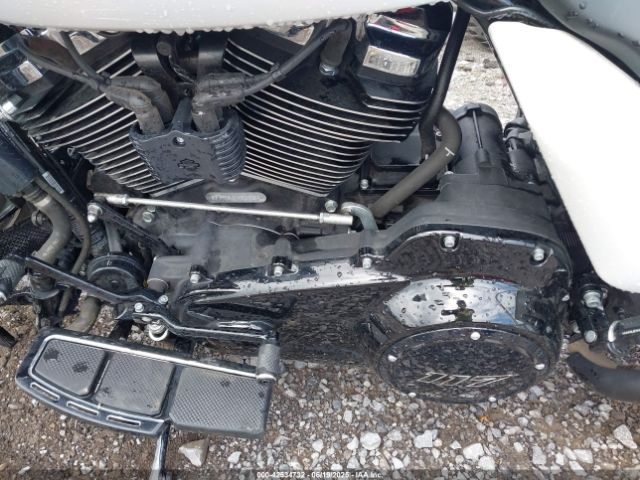 2024 HARLEY-DAVIDSON FLTRX 1HD1KH717RB603233 Photo 8