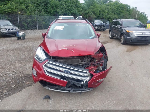 1FMCU9G94HUD33912 Ford 2017
