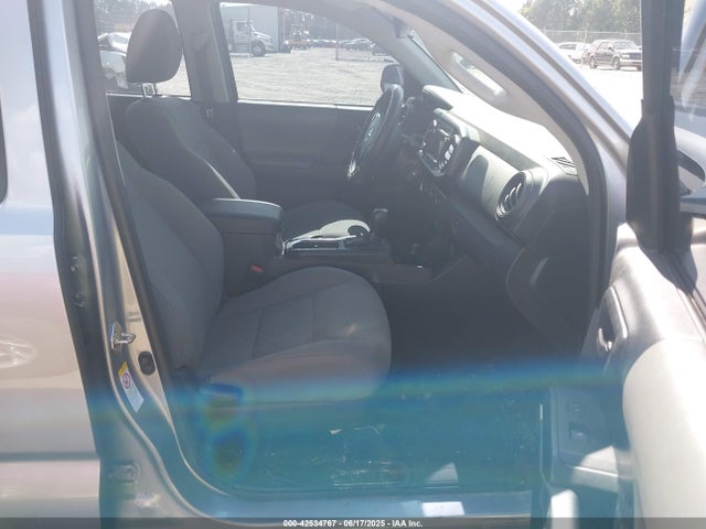 5TFAX5GN3JX115571 Toyota 2tr-fe