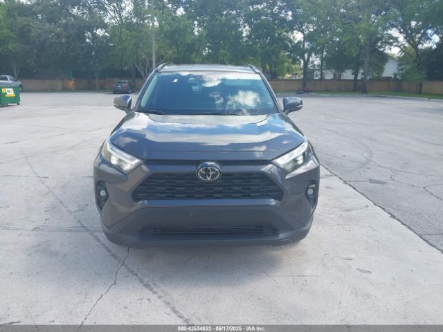 2T3C1RFV8PC227493 Toyota Rav4 Xle Premium