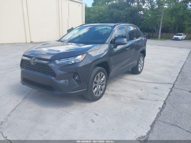 2T3C1RFV8PC227493 Toyota Rav4 Xle Premium
