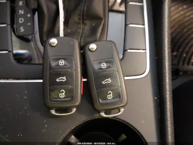 2014 VOLKSWAGEN PASSAT 1VWAT7A33EC035714 Photo 10