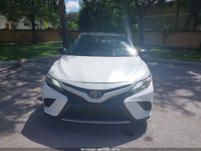 4T1B61HK6KU162080 Toyota CAMRY XSE