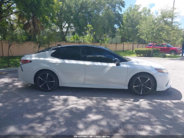 4T1B61HK6KU162080 Toyota CAMRY XSE