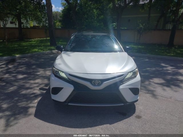 4T1B61HK6KU162080 Toyota CAMRY XSE