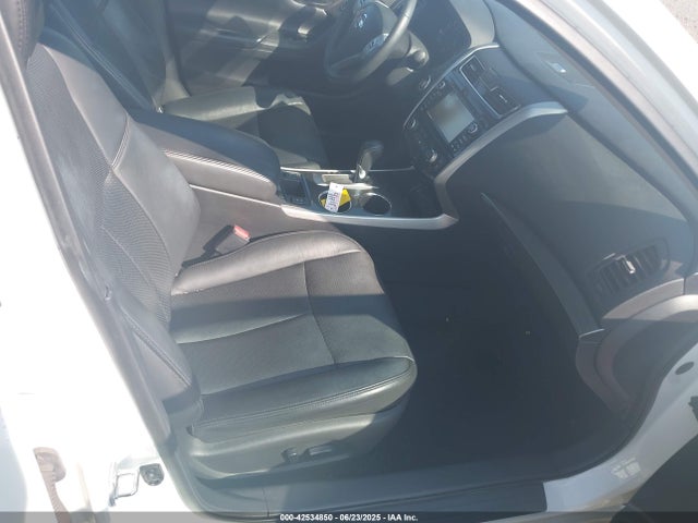 1N4AL3AP8FN400804 Nissan 2015