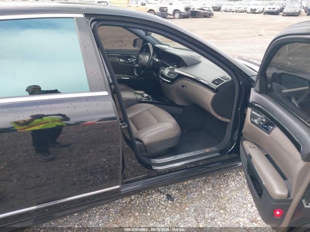 2011 MERCEDES-BENZ S 550 WDDNG7BB5BA395997 Photo 4
