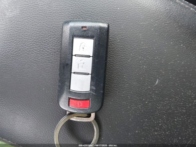 2022 MITSUBISHI ECLIPSE CROSS JA4ATWAA9NZ004907 Photo 10
