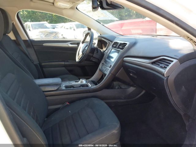 2020 FORD FUSION 3FA6P0HD5LR197416 Photo 4