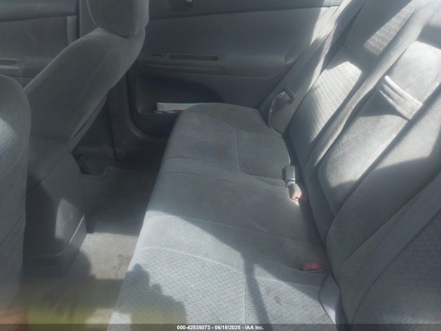 42535073 :رقم المزاد ، 4T1BE32K32U076989 vin ، 2002 Toyota Camry Le/xle/se مزاد بيع