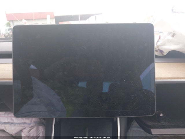 2019 TESLA MODEL 3 5YJ3E1EB6KF408280 Photo 6