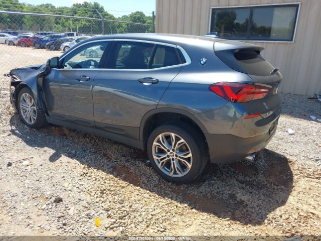 2022 BMW X2 WBXYH9C09N5U13494 Photo 2