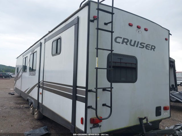 4YDT33B2XM6321760 Crossroads 2021