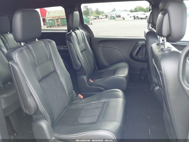 Dodge 2018 2018 2C4RDGCG6JR137044 Image 8