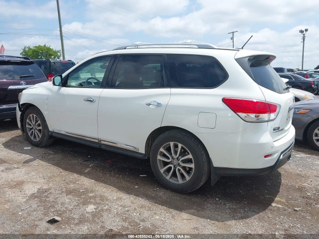 Nissan 2015 2015 5N1AR2MN2FC672785 Image 14