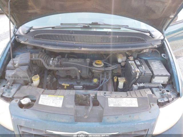 2002 CHRYSLER VOYAGER 1C4GJ25352B696856 Photo 9