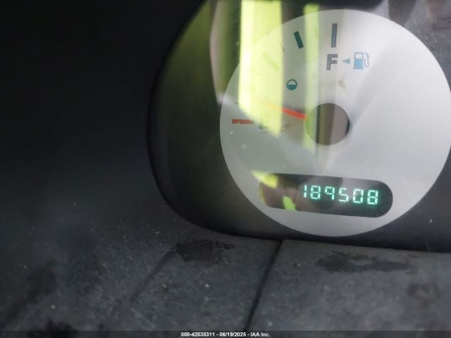 2002 CHRYSLER VOYAGER 1C4GJ25352B696856 Photo 6