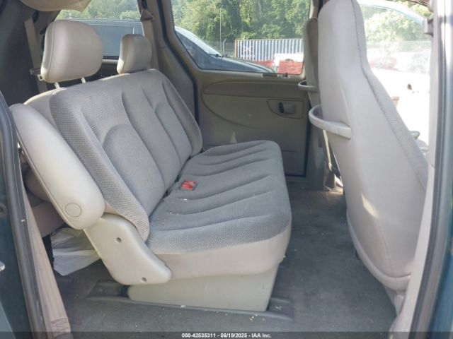 2002 CHRYSLER VOYAGER 1C4GJ25352B696856 Photo 7