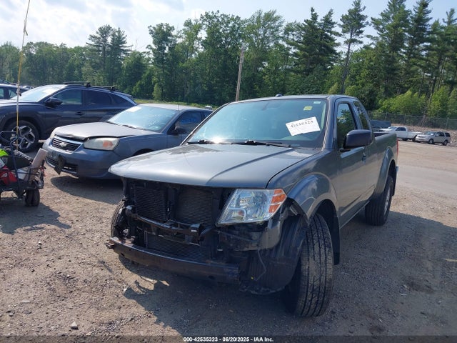 1N6AD0CW9JN702134 Nissan 2018
