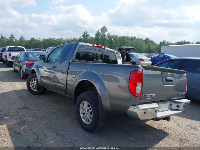 1N6AD0CW9JN702134 Nissan 2018