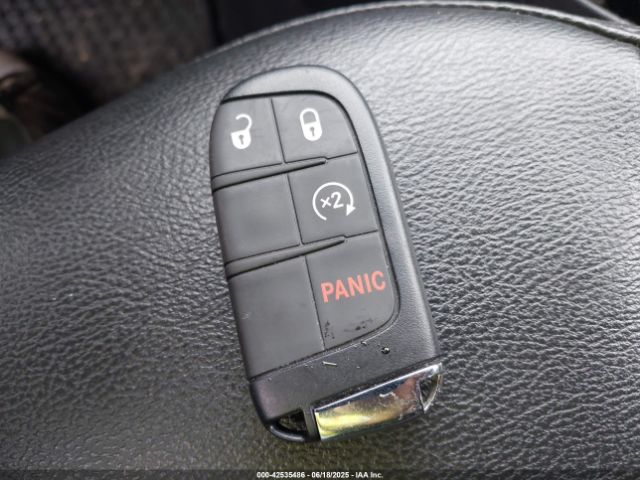 2020 JEEP COMPASS 3C4NJDBBXLT209729 Photo 10