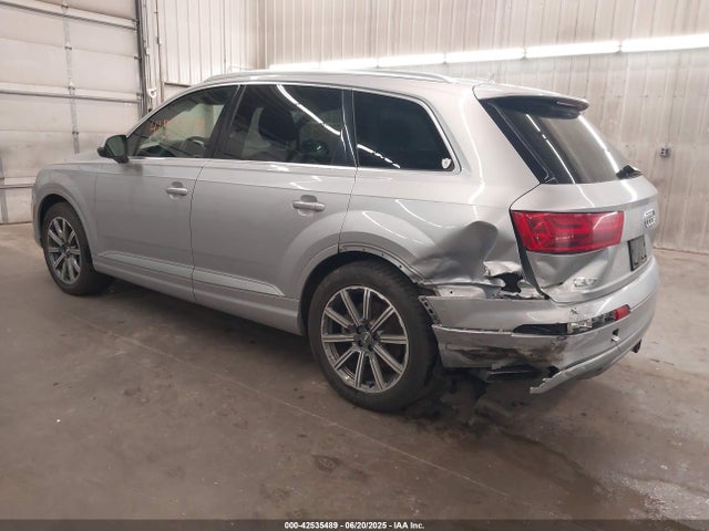 2018 AUDI Q7 WA1LAAF77JD052802 Photo 2