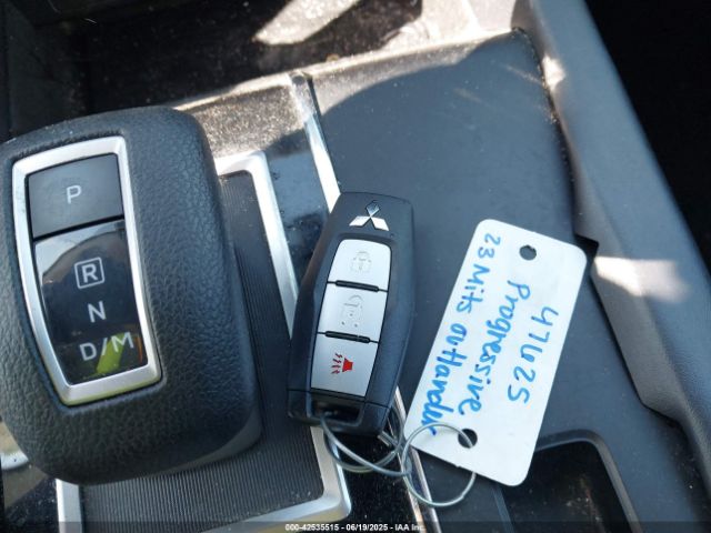 2023 MITSUBISHI OUTLANDER JA4J3TA89PZ014688 Photo 10