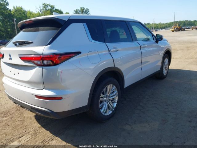 2023 MITSUBISHI OUTLANDER JA4J3TA89PZ014688 Photo 3