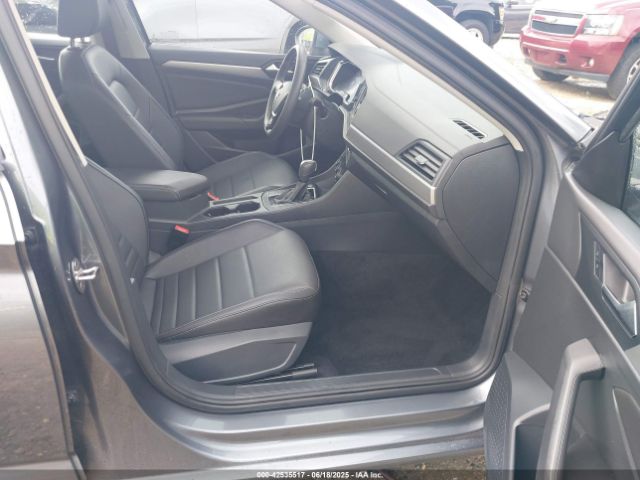 2021 VOLKSWAGEN JETTA 3VWC57BU0MM103524 Photo 4