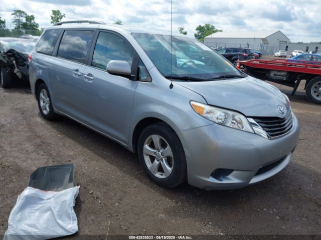 2014 TOYOTA SIENNA 5TDKK3DC5ES484034