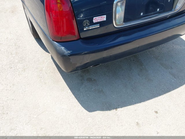 Auction sale of the 2005 Cadillac Deville Livery, vin: 1G6KD54Y25U101229, lot number: 42535709