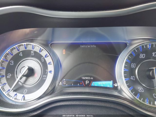 2017 CHRYSLER 300C 2C3CCAEG1HH570228 Photo 6