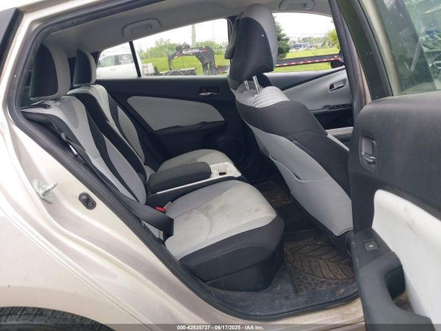 JTDKARFP8H3057054 Toyota Prius Prime Plus