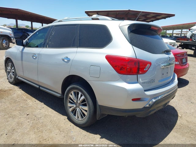 Nissan 2018 2018 5N1DR2MN4JC667304 Image 3