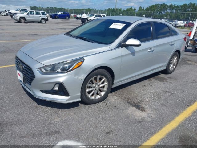2019 HYUNDAI SONATA 5NPE24AF2KH768613 Photo 1