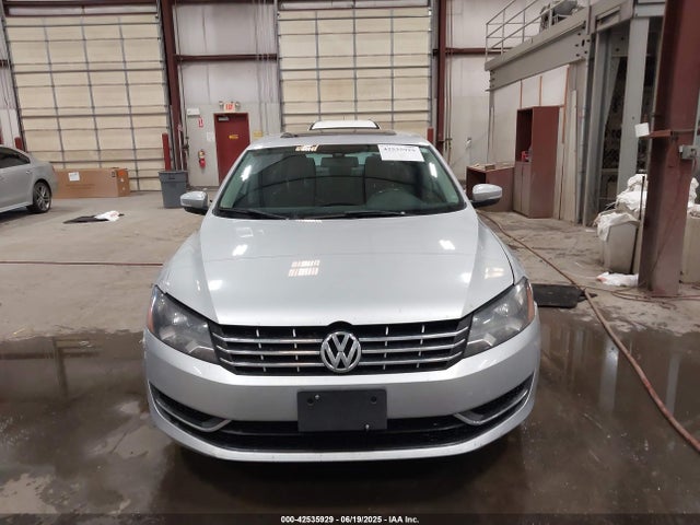 Volkswagen Passat 2014 1VWBN7A31EC115270 Image 12