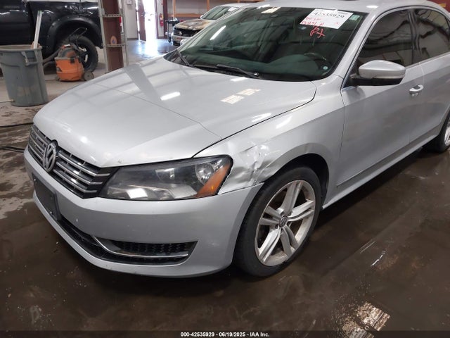 Volkswagen Passat 2014 1VWBN7A31EC115270 Image 6