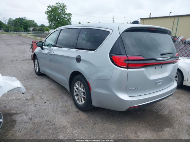 2024 CHRYSLER PACIFICA 2C4RC1BG9RR128397 Photo 2