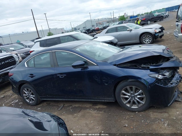 2020 Mazda Mazda3 მანქანა იყიდება აუქციონზე, vin: JM1BPABL3L1168537, აუქციონის ნომერი: 42536001