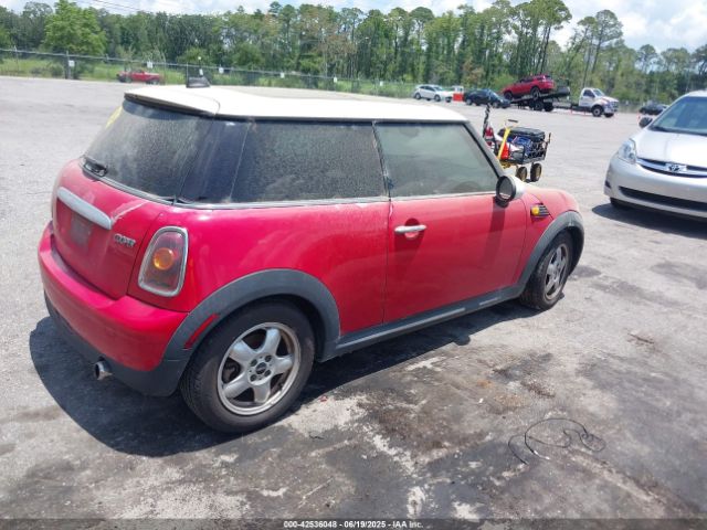 2007 MINI COOPER WMWMF33537TT53783 Photo 3