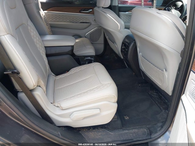 1C4RJKEG3N8505982 Jeep GRAND CHEROKEE L