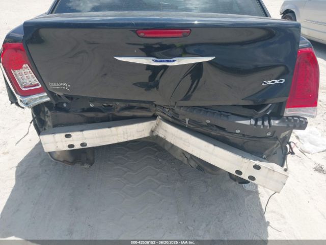 2019 CHRYSLER 300 2C3CCAEG1KH693602 Photo 5