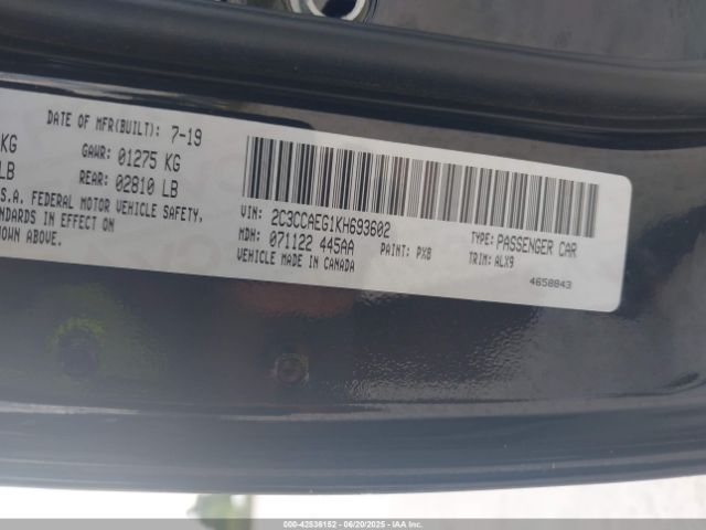 2019 CHRYSLER 300 2C3CCAEG1KH693602 Photo 8