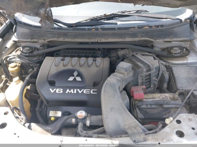 2007 MITSUBISHI OUTLANDER JA4MS31X47U009046 Photo 9
