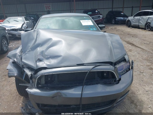 1ZVBP8AM1E5300335 Ford 2014