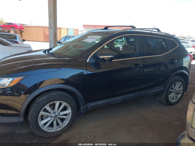 Nissan 2019 2019 JN1BJ1CP6KW527452 Image 14